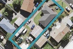 15 Huruhuru Road, Massey, Auckland