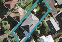 2/1 Mountfield Terrace, Owairaka, Auckland