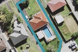 33 Fairclough Road, Beach Haven, Auckland