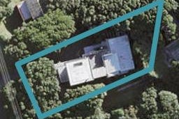 33 North Piha Road, Piha, Piha