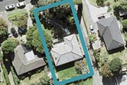 19 Weatherly Road, Torbay, Auckland