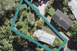 83 Kia Ora Road, Beach Haven, Auckland