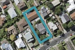 2/92 Norwood Road, Bayswater, Auckland