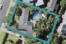 142 Arran Road, Browns Bay, Auckland