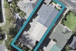 1/7 Old Lake Road, Narrow Neck, Auckland