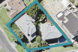 2/2 Falmouth Street, Murrays Bay, Auckland