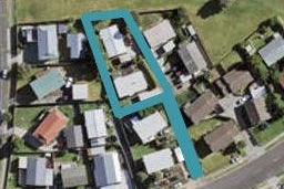 2/8 Maplesden Drive, Clendon Park, Auckland