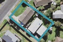 1/13 Madigan Place, Glendene, Auckland