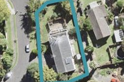 2 Kirkdale Place, Northcross, Auckland