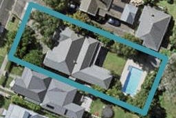 18 Russell Street, Stanley Point, Auckland