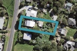 11 Whakarite Road, Ostend, Waiheke Island
