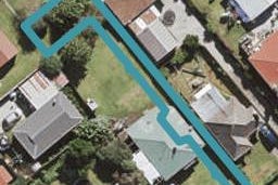 8/2 Cornwall Road, Mangere, Auckland
