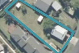 12 Marina Terrace, Kinloch, Taupō