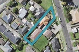 2/1 Fenwick Avenue, Milford, Auckland