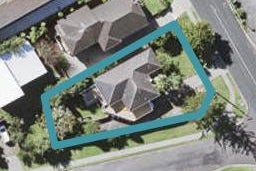 42 Lyons Avenue, Murrays Bay, Auckland