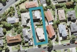 1/8 Ridge Road, Waiake, Auckland