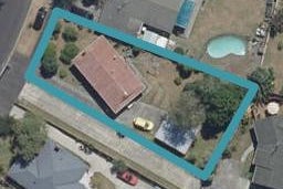 84 Lewis Street, Glenview, Hamilton