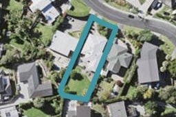 21 Montgomery Crescent, Cockle Bay, Auckland