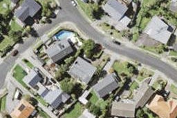 10 Bert Wilson Place, Cockle Bay, Auckland