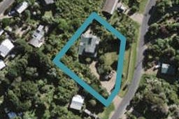 15 Kennedy Road, Surfdale, Waiheke Island