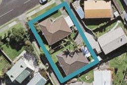 2/13 Cyril Crescent, West Harbour, Auckland