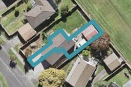 17B Granville Drive, Massey, Auckland