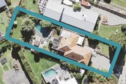 21 Vardon Road, Green Bay, Auckland