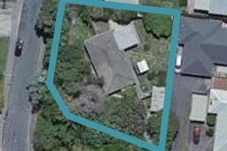 2 Warrington Grove, Newlands, Wellington