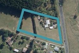 887 State Highway 1, Marton