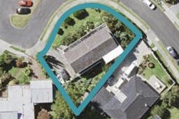 18 Bert Wilson Place, Cockle Bay, Auckland