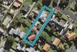 2/8 Houpara Street, Onehunga, Auckland