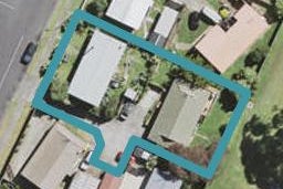 33 Meadowvale Rise, Titirangi, Auckland