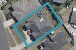16 Barrington Drive, Huntington, Hamilton