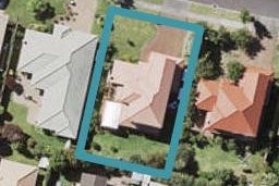 10 Montecito Place, Golflands, Auckland
