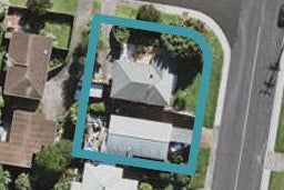 2/40 James Street, Bayview, Auckland