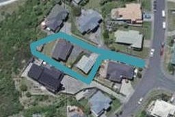 2/65 Dress Circle, Newlands, Wellington