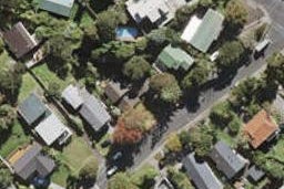 5 Easton Park Parade, Glenfield, Auckland