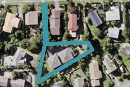 2/104 John Downs Drive, Browns Bay, Auckland