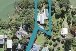 14 Beach Haven Road, Beach Haven, Auckland