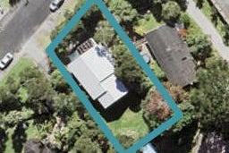 178 Cliff View Drive, Green Bay, Auckland