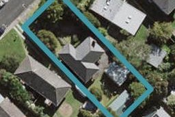 14 Evelyn Place, Hillcrest, Auckland