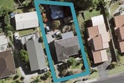 116 Awaroa Road, Sunnyvale, Auckland