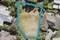 16 La Roche Place, Northcote, Auckland