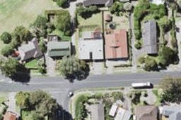 77 Glencoe Road, Browns Bay, Auckland