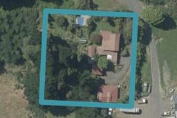 8 Tomkins Street, Green Island, Dunedin