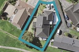 43 Pinewood Grove, Botany Downs, Auckland