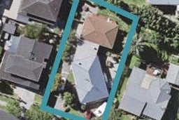 8B Borrowdace Avenue, Botany Downs, Auckland