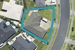 12 Bathurst Crescent, Pyes Pa, Tauranga