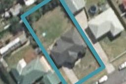 10 Clifton Street, Bulls