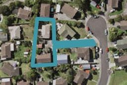 1/16 Leiden Place, Totara Vale, Auckland